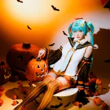 星之迟迟《2023年10月计划 赠品 万圣节MIKU》主题写真：53张全套美图