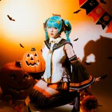星之迟迟《2023年10月计划 赠品 万圣节MIKU》主题写真：53张全套美图