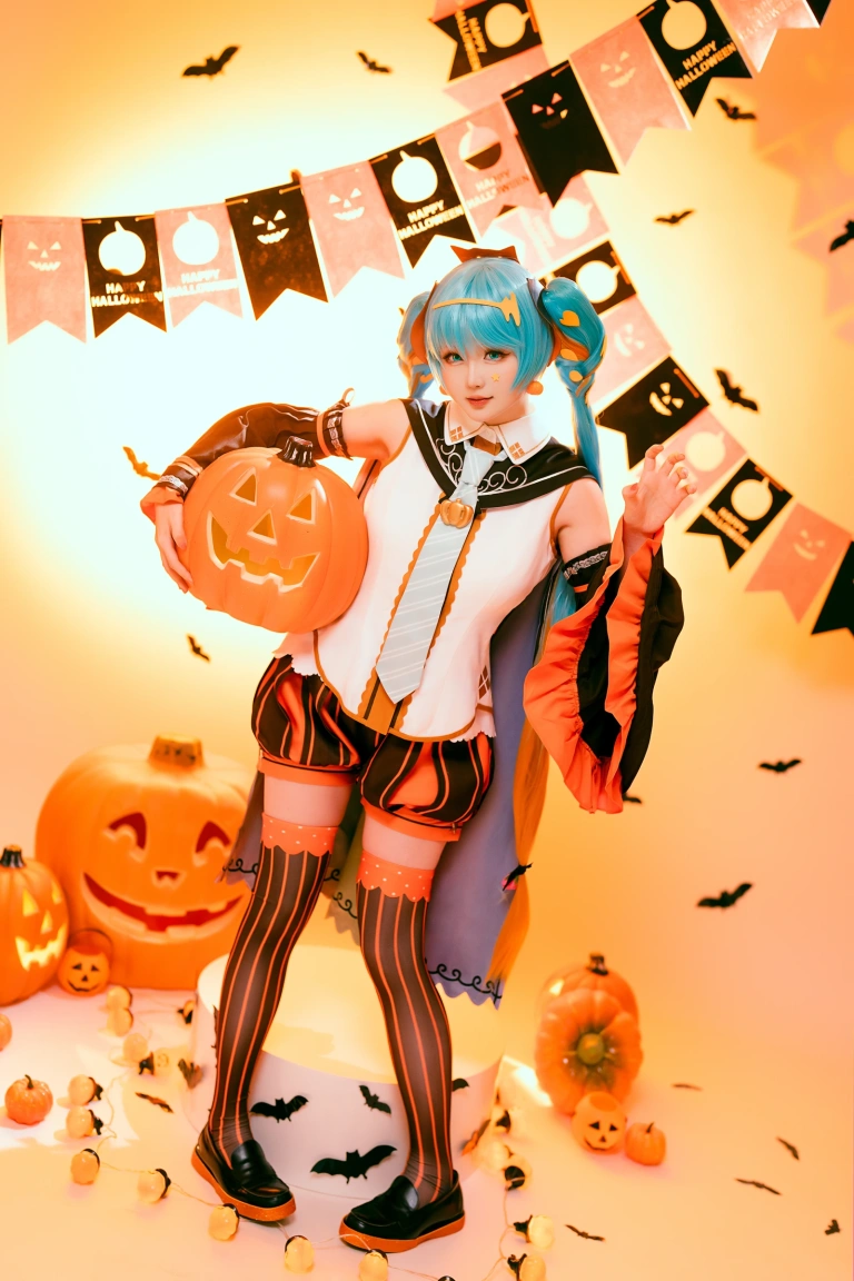 星之迟迟《2023年10月计划 赠品 万圣节MIKU》主题写真：53张全套美图