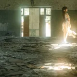蠢沫沫《光》主题写真：28张全套美图
