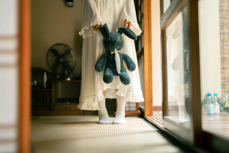 蠢沫沫《穹妹》主题写真：28张全套美图