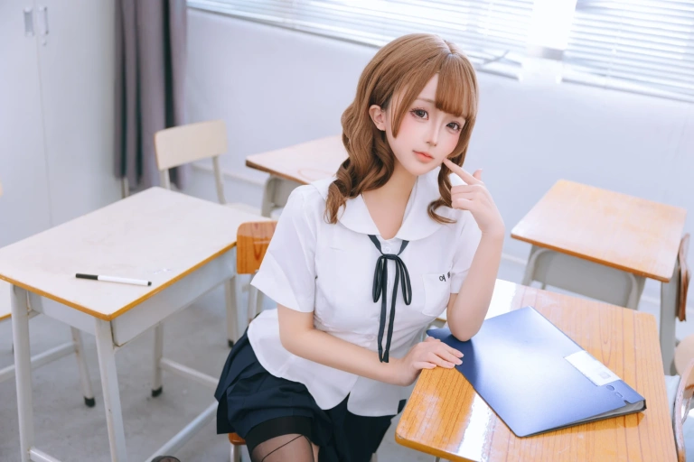 日奈娇(椎名莜)《心理委员》主题写真：204张全套美图，含7个视频