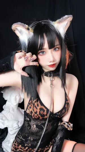 果咩酱《豹女妹妹》主题写真：25张全套美图
