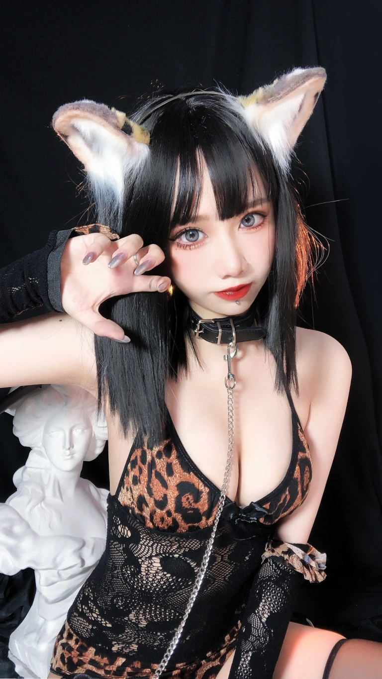 果咩酱《豹女妹妹》主题写真：25张全套美图