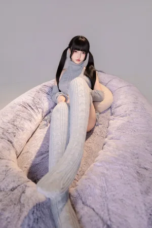 神楽坂真冬《第六季 序号01：《灰色轨迹》》主题写真：75张全套美图，含2个视频