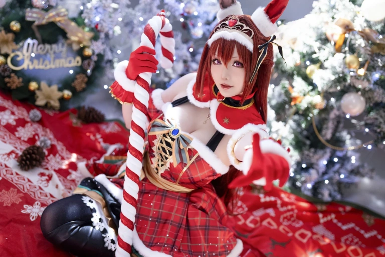 星之迟迟《2023年12月计划A 赛马娘 大和赤骥 圣诞衣装》主题写真：47张全套美图