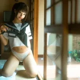 蠢沫沫《居家学妹》主题写真：22张全套美图