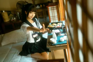 蠢沫沫《居家学妹》主题写真：22张全套美图
