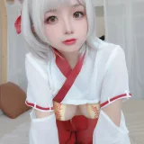 日奈娇(椎名莜)《巫女自拍》主题写真：41张全套美图