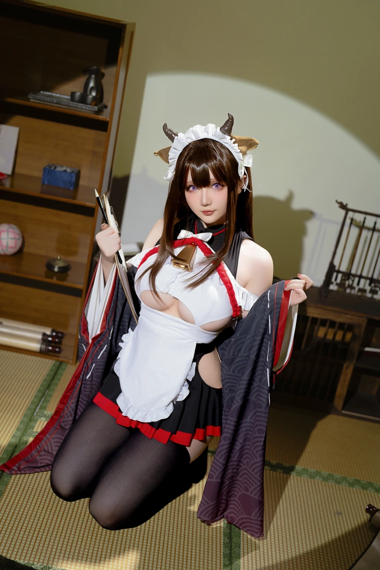 星之迟迟《2023年12月计划B 碧蓝航线 樫野 女仆》主题写真：78张全套美图，含3个视频