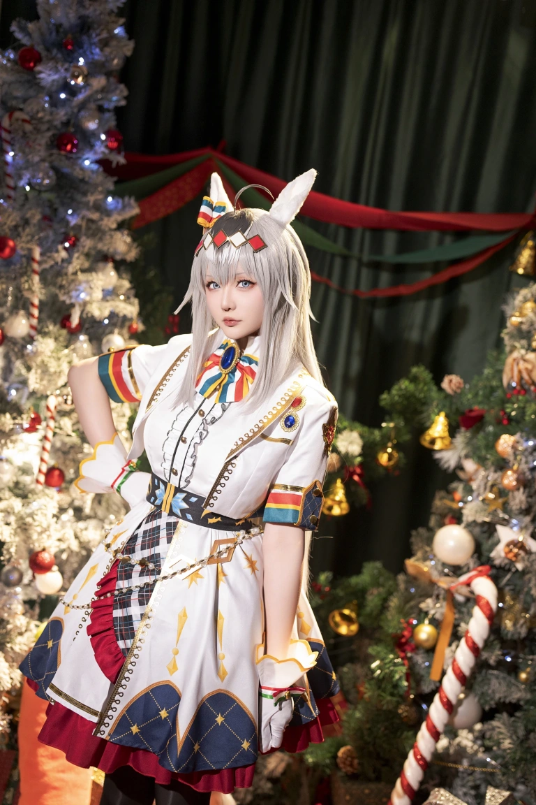 星之迟迟《2023年12月计划赠品 赛马娘 小栗帽 圣诞衣装》主题写真：48张全套美图