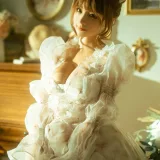 蠢沫沫《欧式女仆》主题写真：12张全套美图