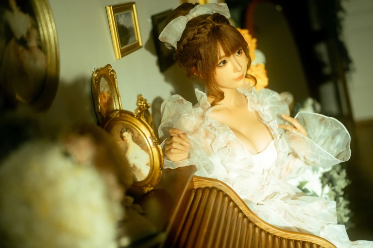 蠢沫沫《欧式女仆》主题写真：12张全套美图