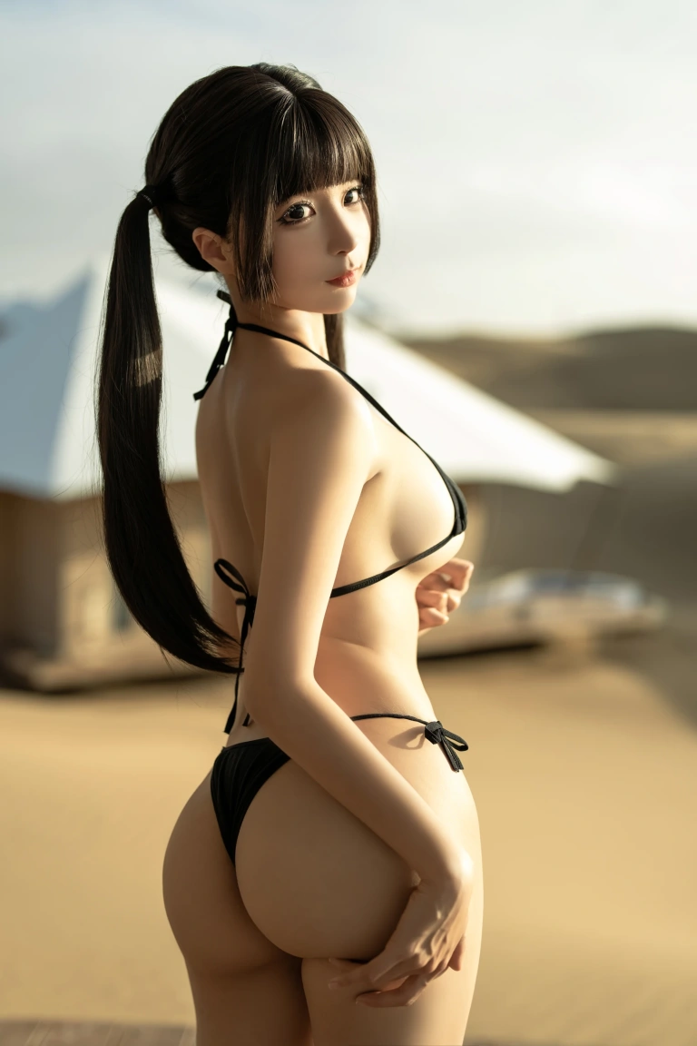 蠢沫沫《沙漠比基尼》主题写真：13张全套美图