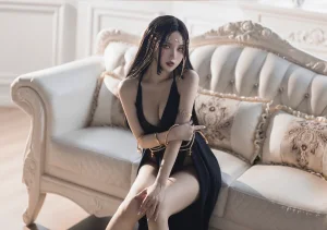 果咩酱《反派角色》主题写真：25张全套美图