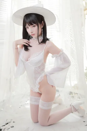 雯仔不讲道理《白女巫》主题写真：34张全套美图
