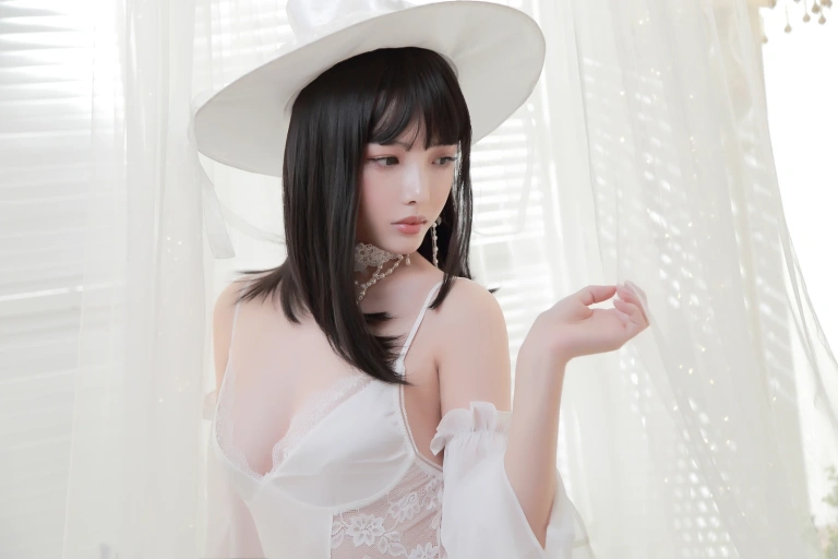 雯仔不讲道理《白女巫》主题写真：34张全套美图