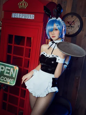 念雪《蕾姆兔女郎》主题写真：38张全套美图