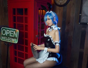 念雪《蕾姆兔女郎》主题写真：38张全套美图