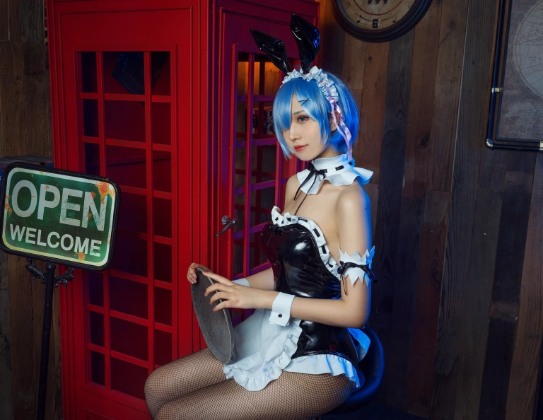 念雪《蕾姆兔女郎》主题写真：38张全套美图