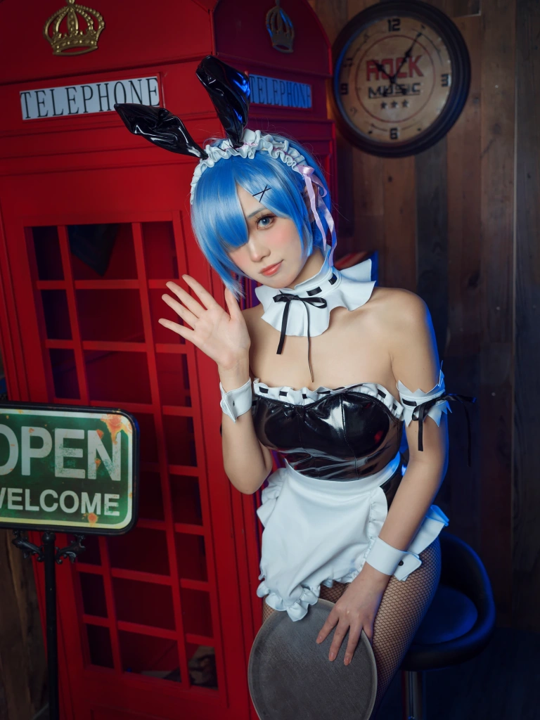 念雪《蕾姆兔女郎》主题写真：38张全套美图
