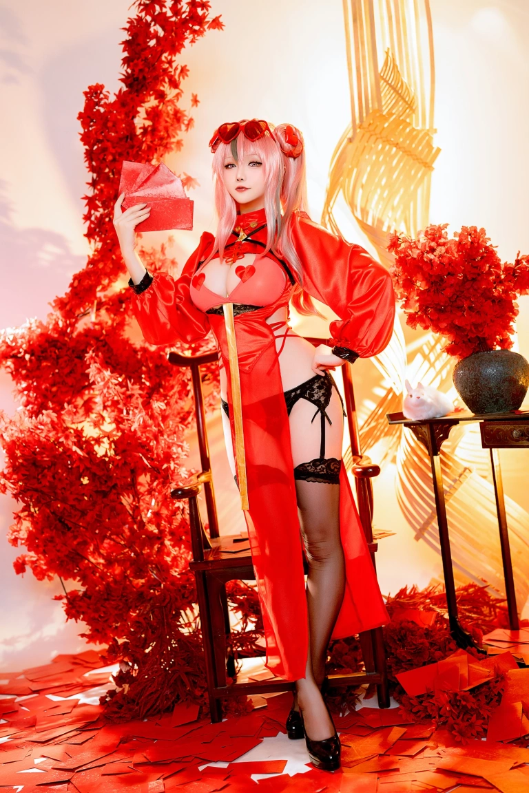 星之迟迟《2024年01月计划C 布莱默顿新年旗袍》主题写真：84张全套美图，含1个视频