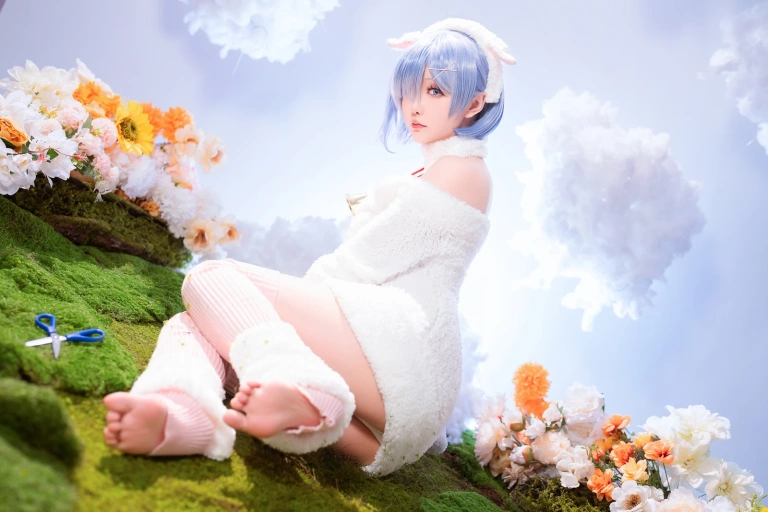 星之迟迟《2024年01月计划赠品 RE：0 蕾姆 绵羊ver》主题写真：38张全套美图