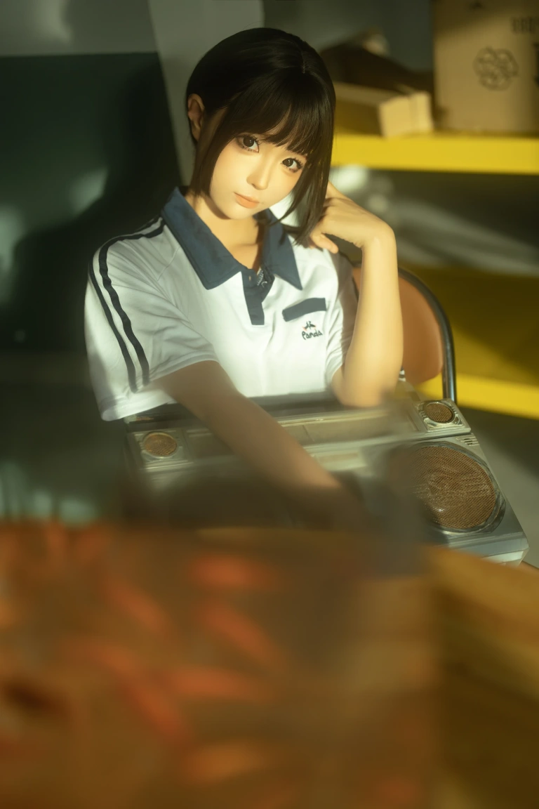 蠢沫沫《学妹》主题写真：13张全套美图