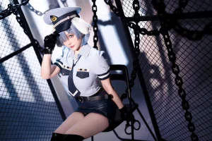 星之迟迟《2024年02月计划C RE：0 蕾姆 狗耳警官》主题写真：101张全套美图，含1个视频