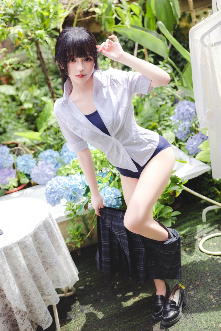 日奈娇(椎名莜)《死库水》主题写真：130张全套美图