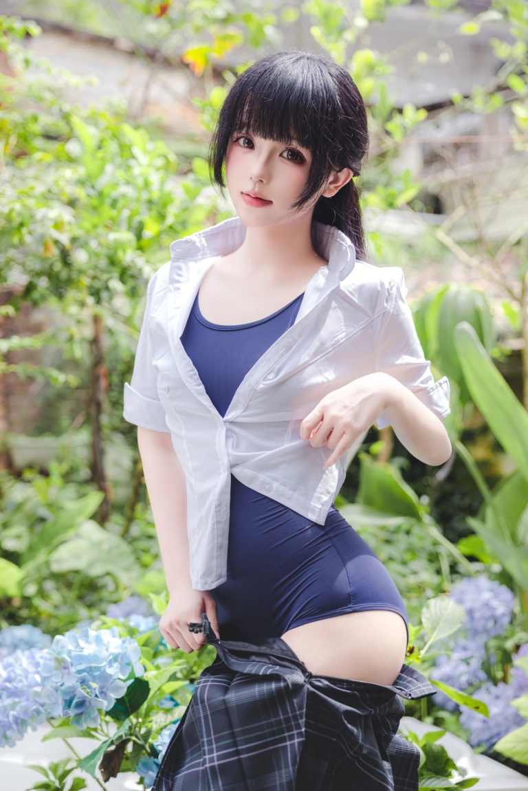 日奈娇(椎名莜)《死库水》主题写真：130张全套美图