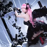 星之迟迟《2024年02月计划B NIKKE 桃乐丝》主题写真：80张全套美图