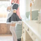 蠢沫沫《9月》主题写真：26张全套美图
