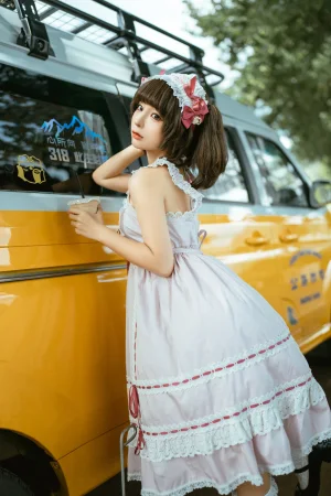 蠢沫沫《10月》主题写真：93张全套美图