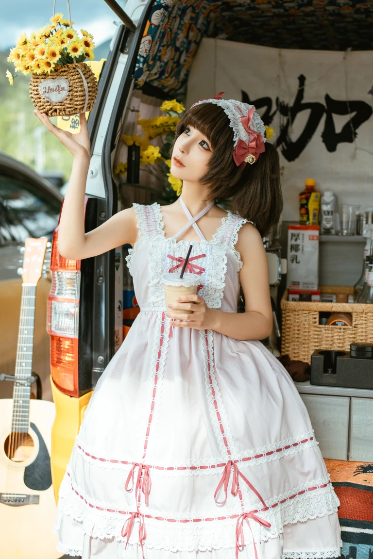 蠢沫沫《10月》主题写真：93张全套美图