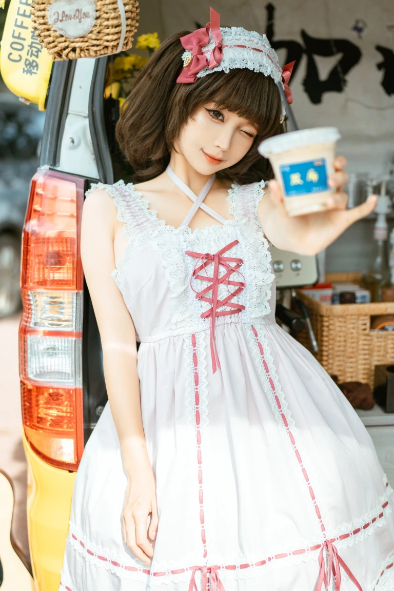 蠢沫沫《10月》主题写真：93张全套美图
