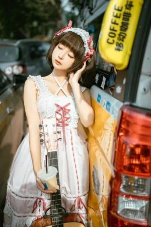 蠢沫沫《10月》主题写真：93张全套美图