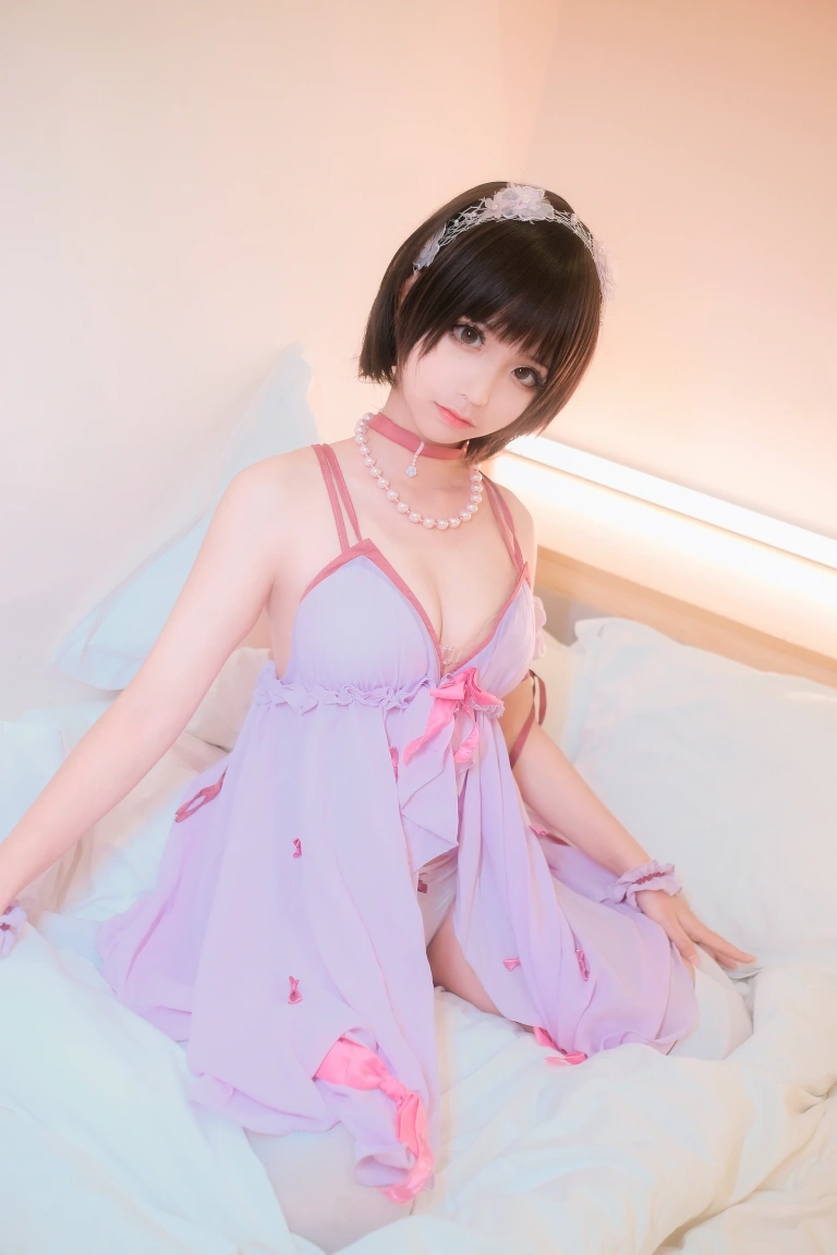 蠢沫沫《惠睡衣》主题写真：44张全套美图
