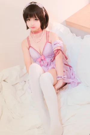 蠢沫沫《惠睡衣》主题写真：44张全套美图