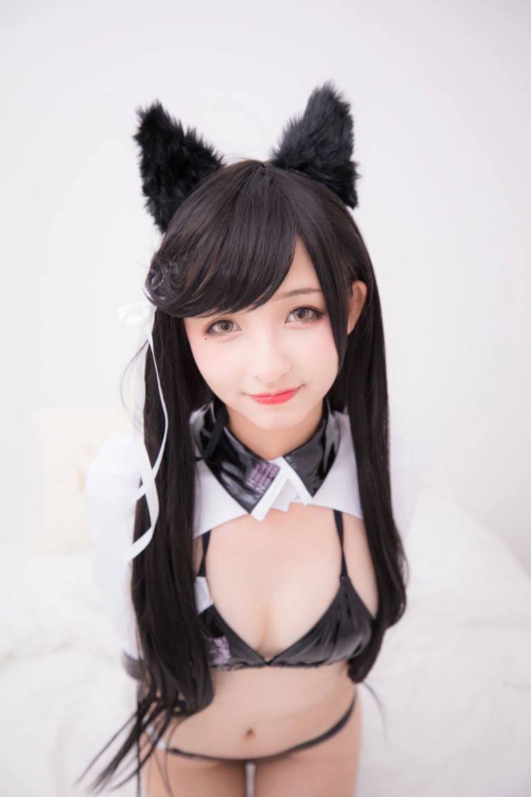 神楽坂真冬《第二季 序号5：犬《ATAGO-LATEX VER》》主题写真：150张全套美图