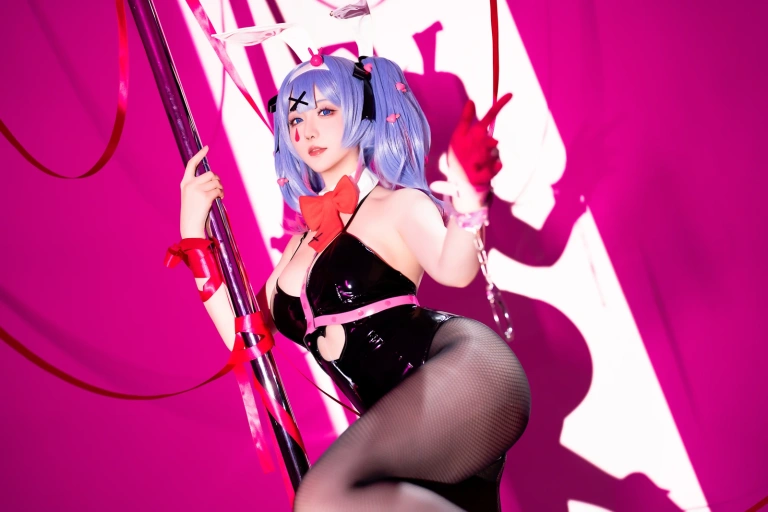 星之迟迟《2024年05月计划B 初音未来 兔子洞》主题写真：85张全套美图，含2个视频