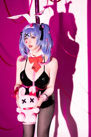 星之迟迟《2024年05月计划B 初音未来 兔子洞》主题写真：85张全套美图，含2个视频