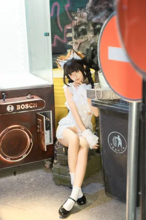 蠢沫沫《娃娃机》主题写真：85张全套美图