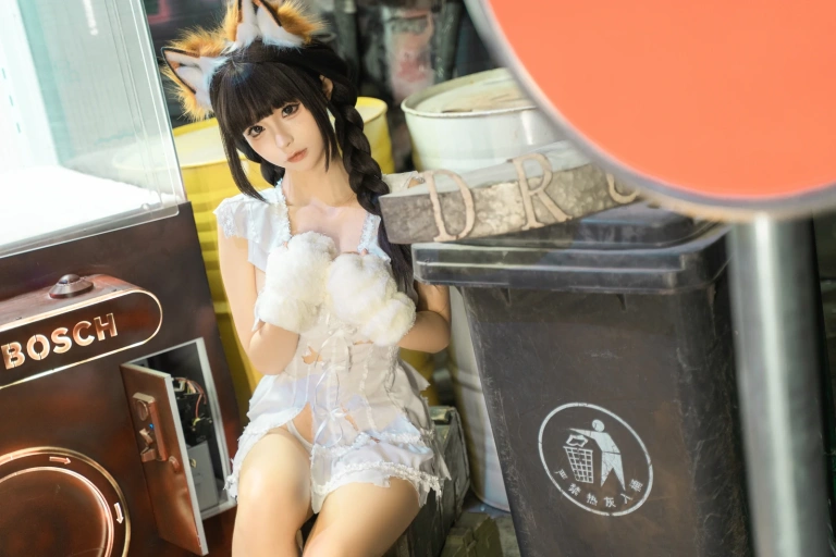 蠢沫沫《娃娃机》主题写真：85张全套美图