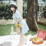 依酱《私人拍摄图》主题写真：30张全套美图