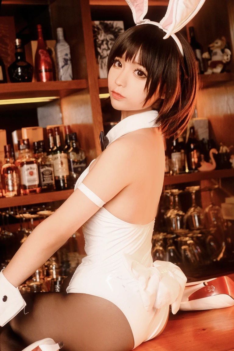 蠢沫沫《加藤惠兔女郎》主题写真：40张全套美图