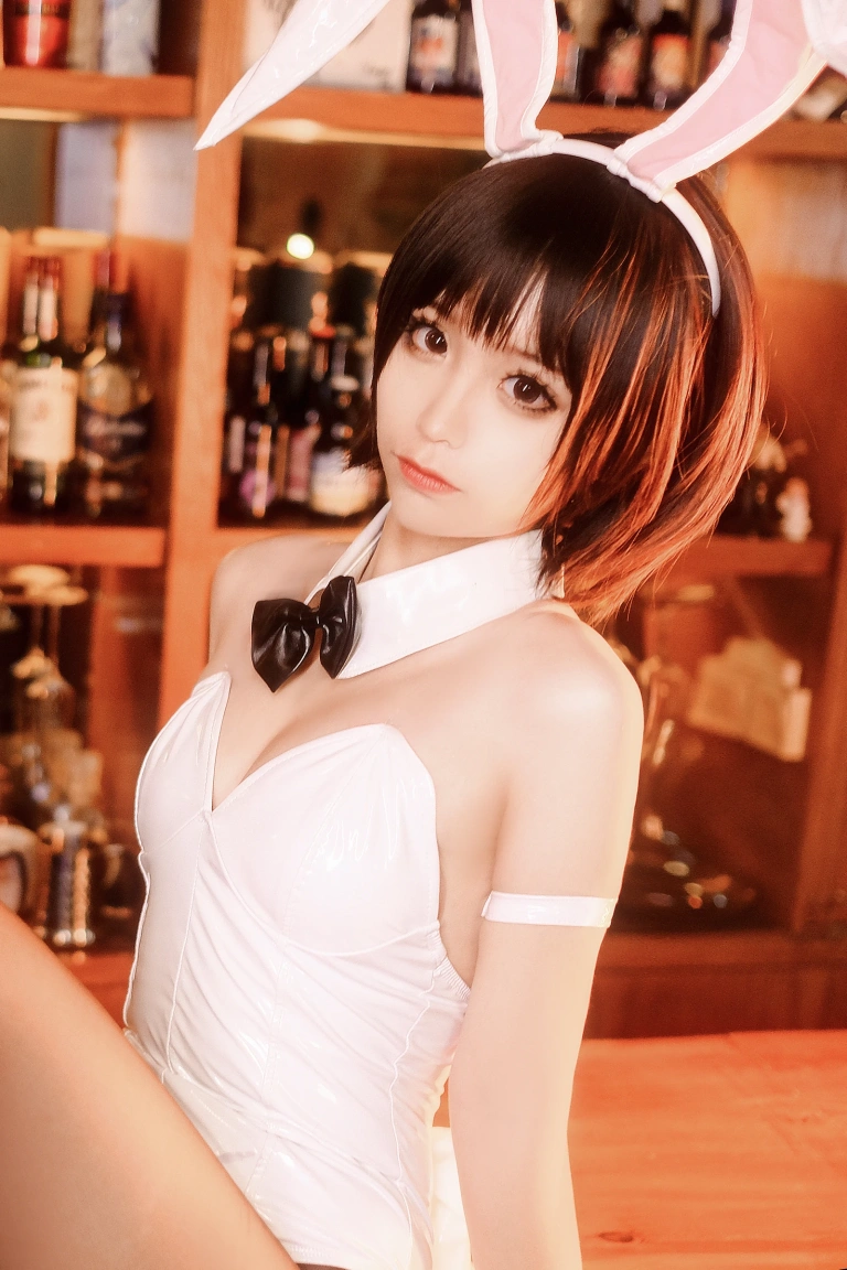 蠢沫沫《加藤惠兔女郎》主题写真：40张全套美图