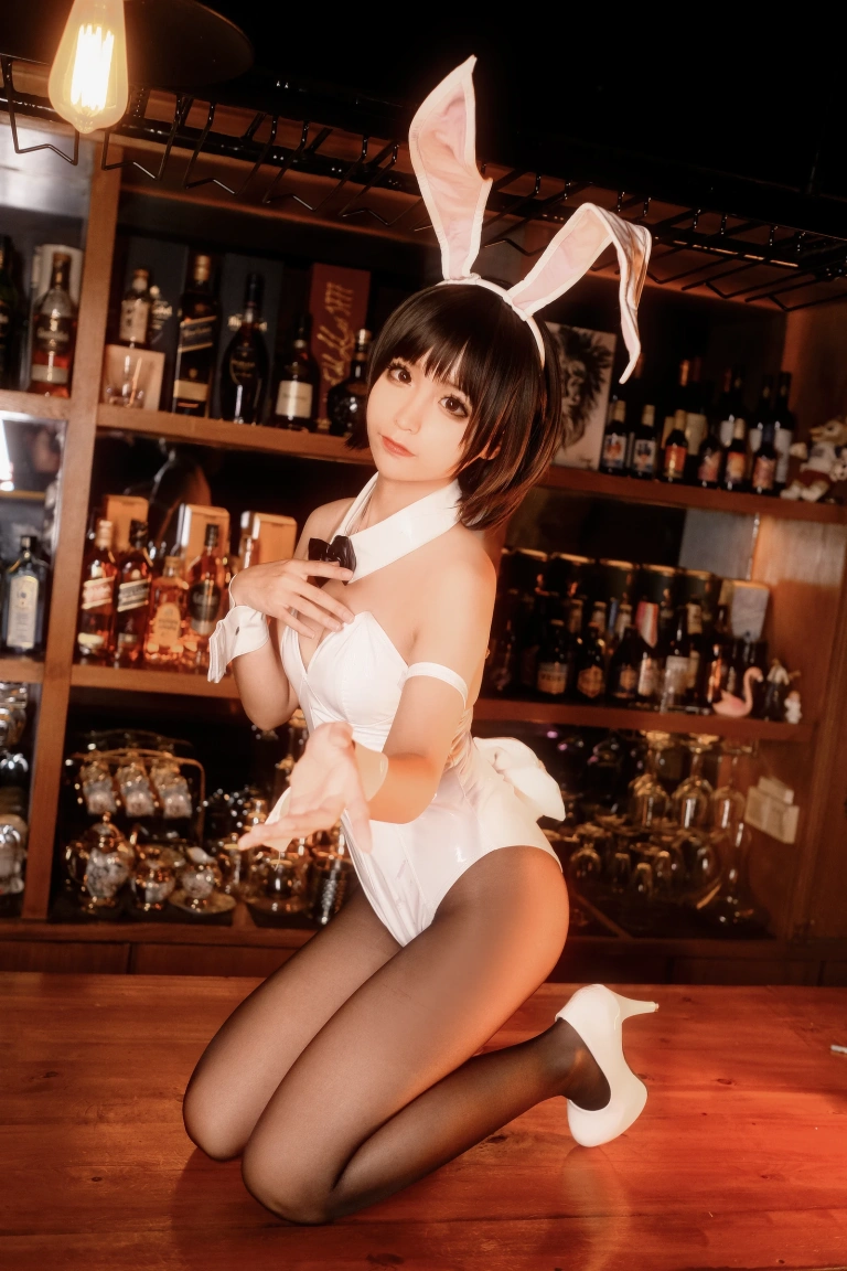 蠢沫沫《加藤惠兔女郎》主题写真：40张全套美图