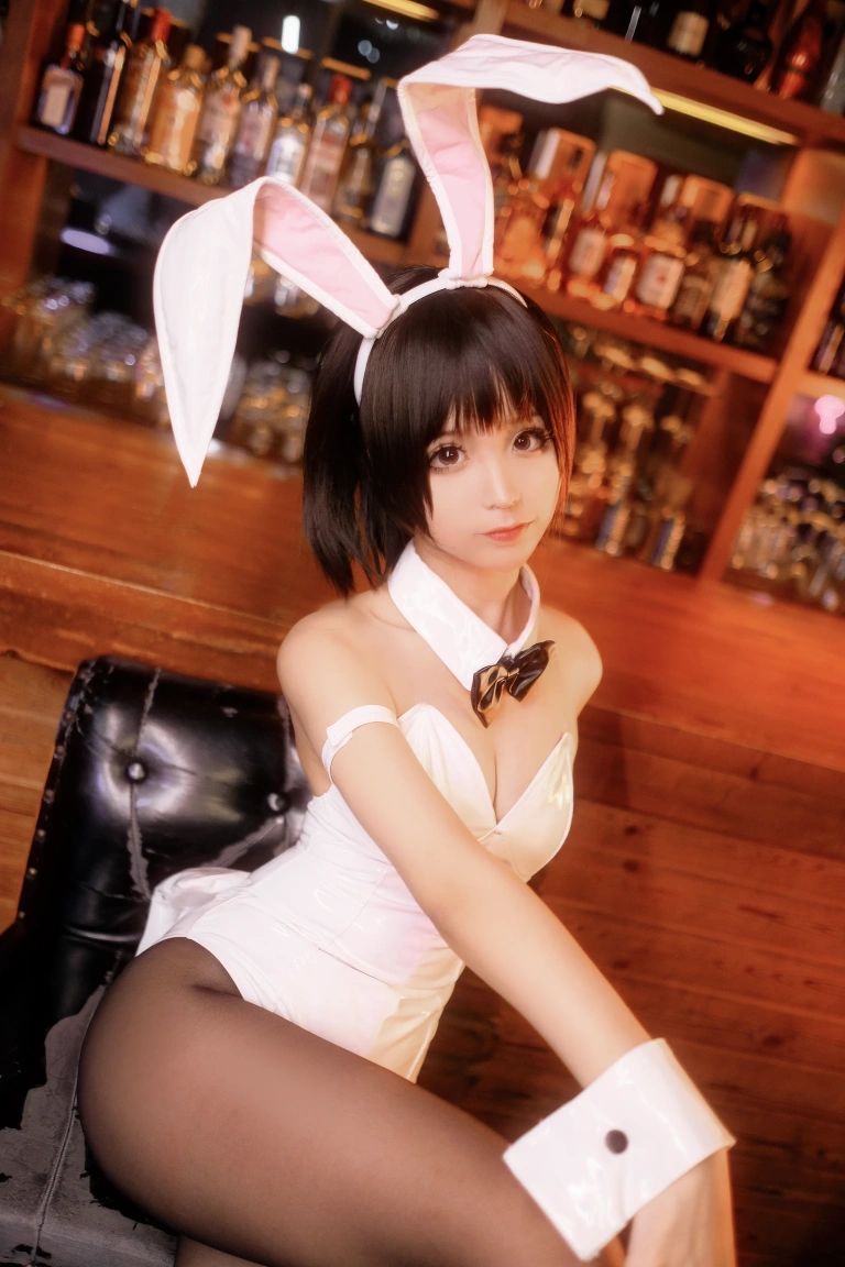 蠢沫沫《加藤惠兔女郎》主题写真：40张全套美图