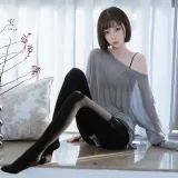 许岚《半透毛衣》主题写真：40张全套美图